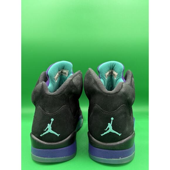 Air Jordan Retro 5 “Black Grape” Size 10 OG Box (136027-007) (2013) main image 4